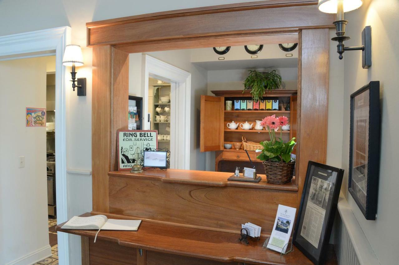 The Springwater Bed And Breakfast Saratoga Springs Esterno foto