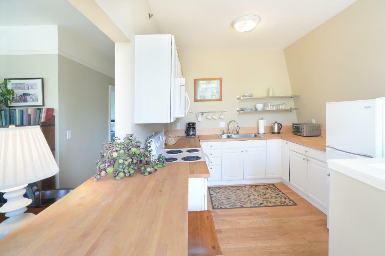 The Springwater Bed And Breakfast Saratoga Springs Esterno foto