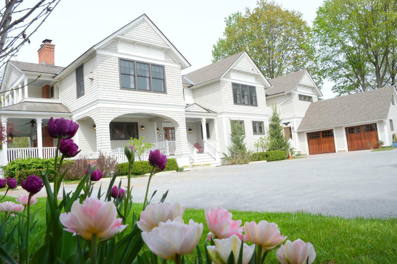The Springwater Bed And Breakfast Saratoga Springs Esterno foto