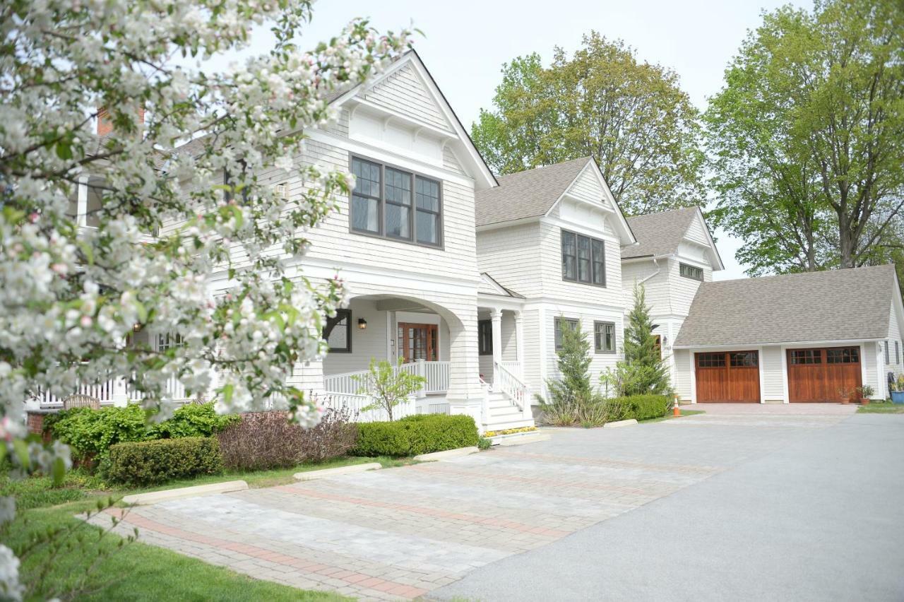 The Springwater Bed And Breakfast Saratoga Springs Esterno foto