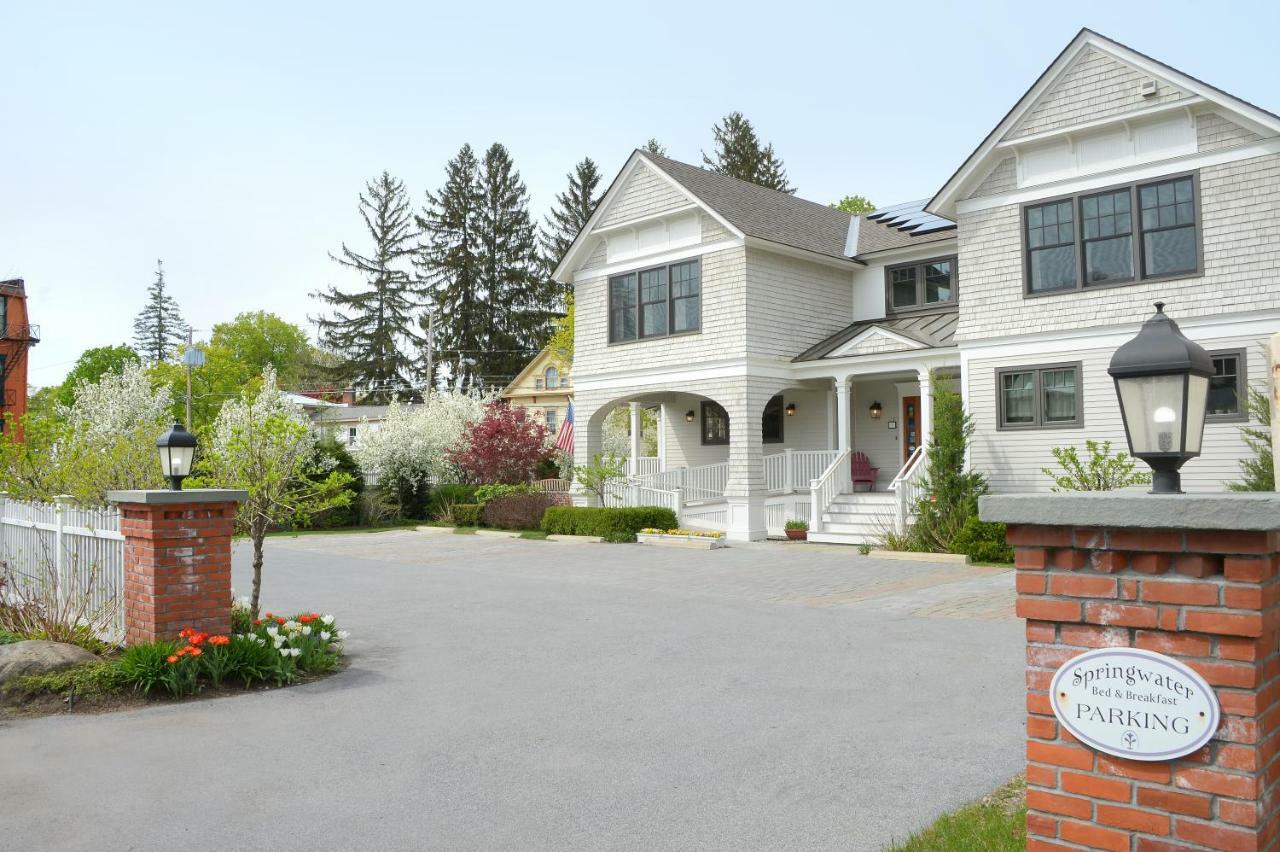 The Springwater Bed And Breakfast Saratoga Springs Esterno foto