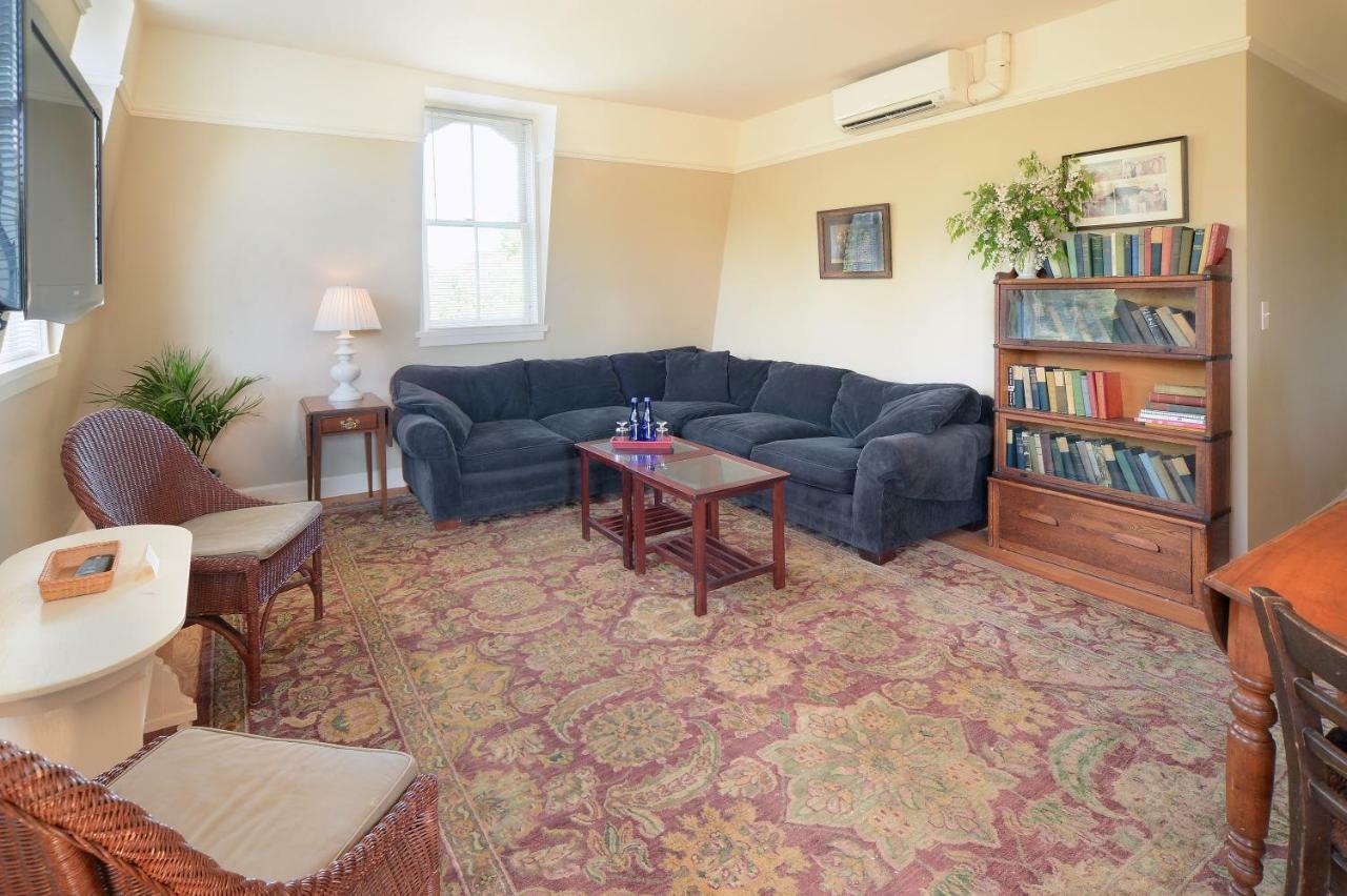 The Springwater Bed And Breakfast Saratoga Springs Esterno foto